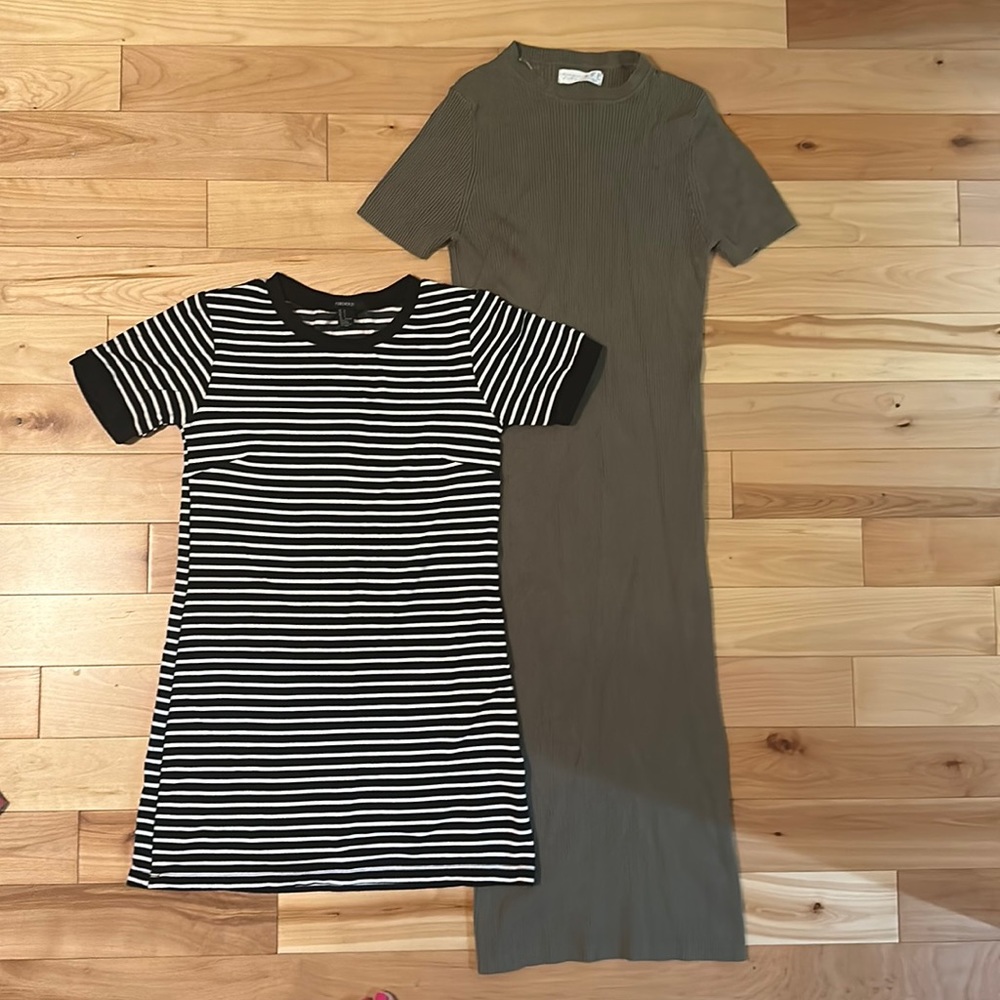 Bundle of two t-shirt dresses-one midi, one mini size small